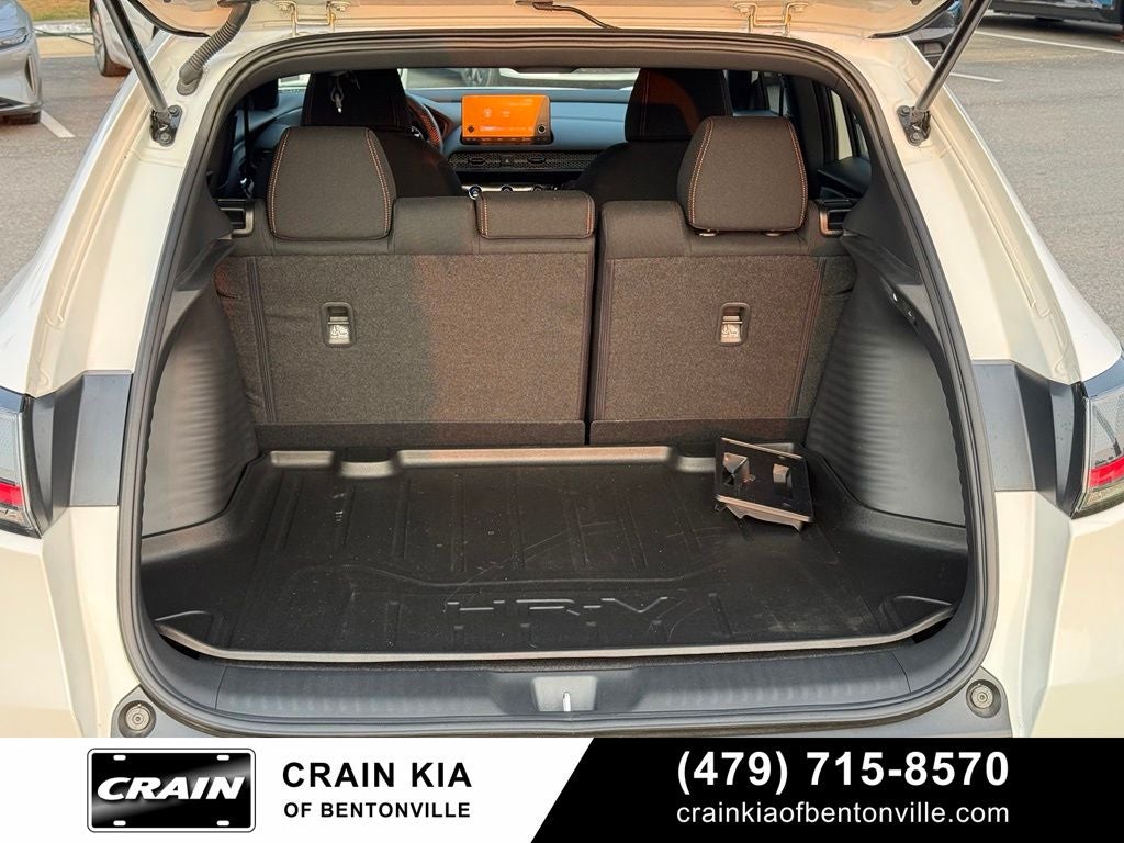 2025 Honda HR-V Sport - AWD / CLEAN CARFAX / ONE OWNER