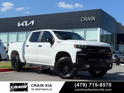 2020 Chevrolet Silverado 1500 LT Trail Boss - 4WD / CLEAN CARFAX / LEATHER