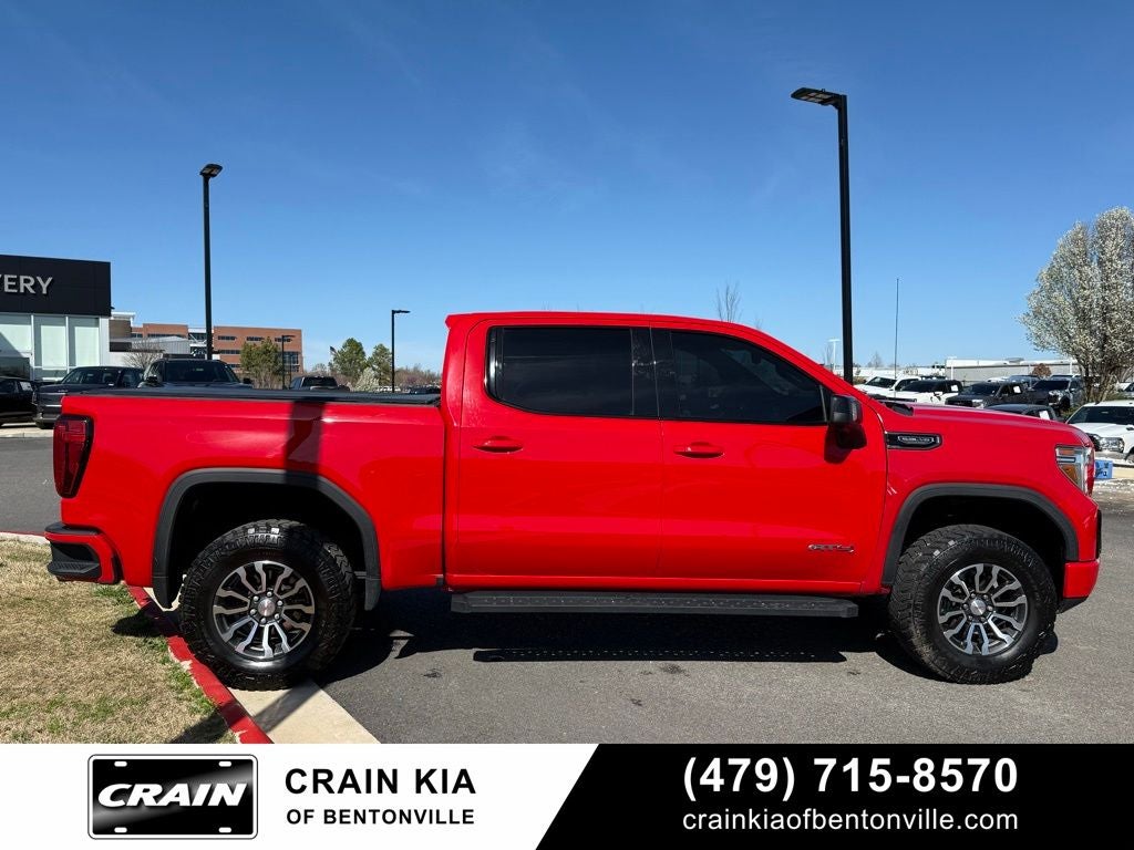 2021 GMC Sierra 1500 AT4 - 6" LIFT KIT! / 4WD / ONE OWNER