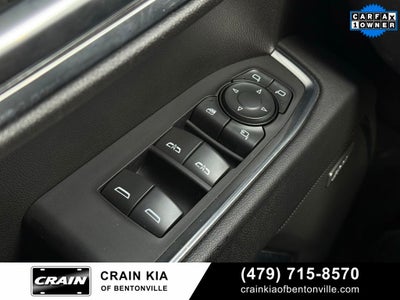 2023 GMC Sierra 1500 SLT - 4WD / CARFAX ONE OWNER