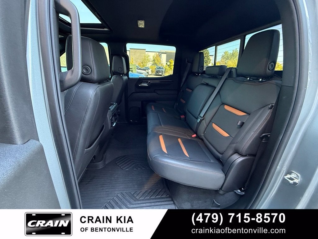 2024 GMC Sierra 1500 AT4 - 4WD / SUNROOF / CLEAN CARFAX