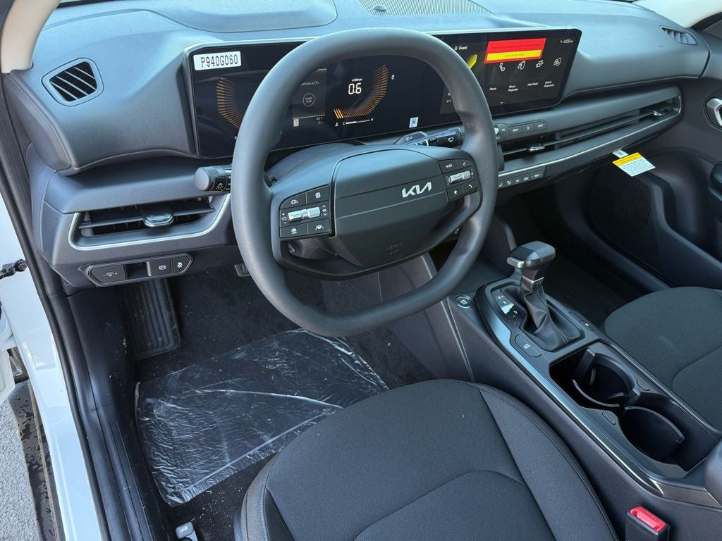 2026 Kia K4 LX