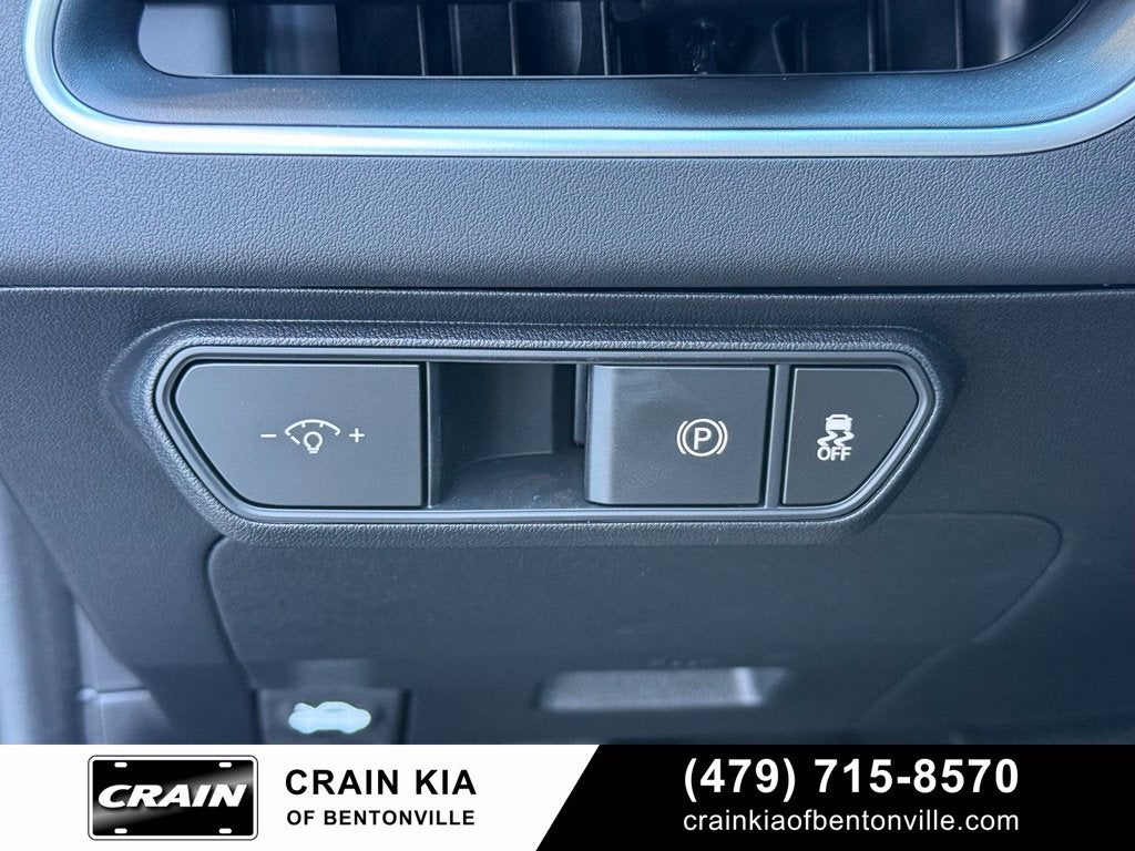 2027 Kia K4 LX
