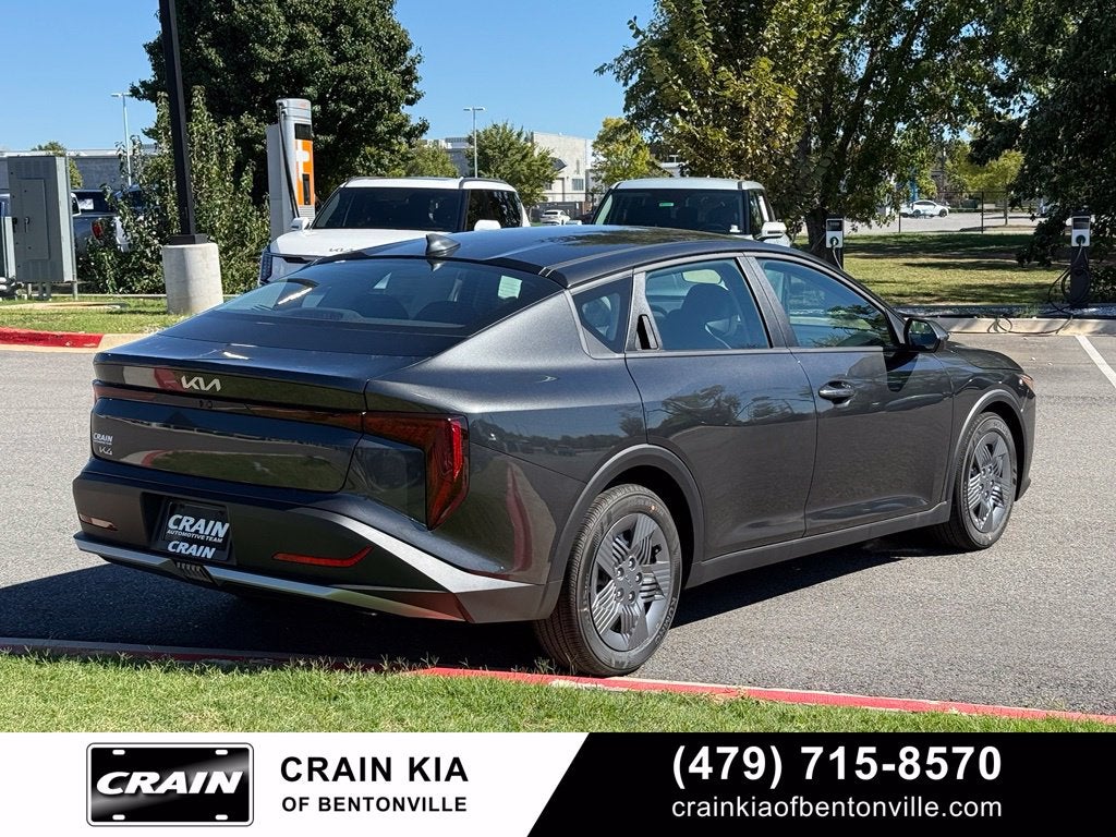 2027 Kia K4 LX
