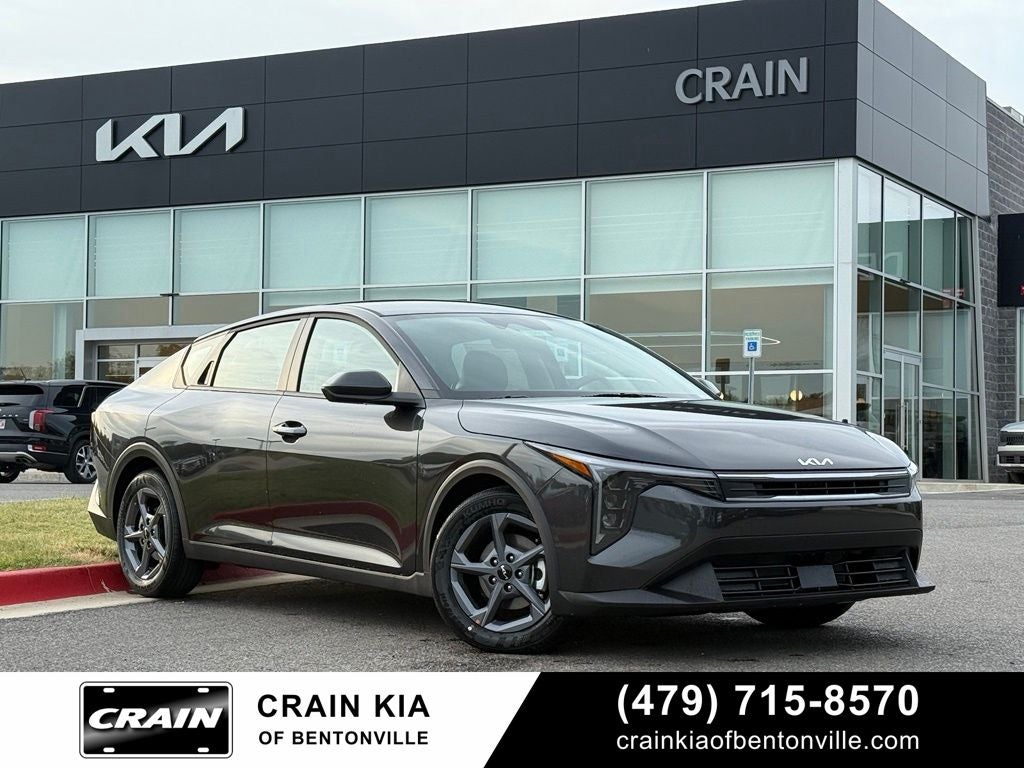 2026 Kia K4 LXS