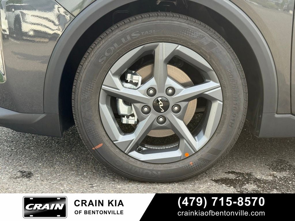 2026 Kia K4 LXS