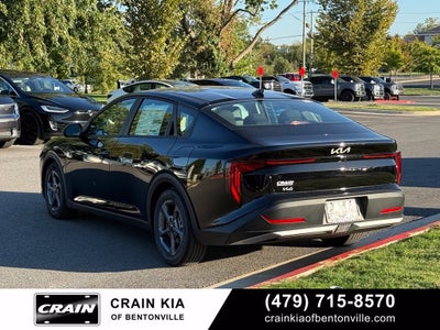2026 Kia K4 LXS