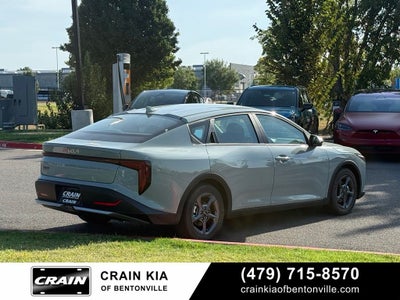 2026 Kia K4 LXS