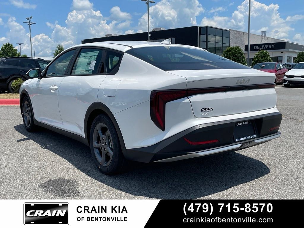 2026 Kia K4 LXS