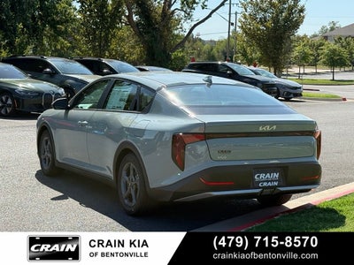 2026 Kia K4 LXS