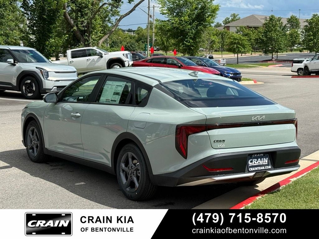 2026 Kia K4 LXS