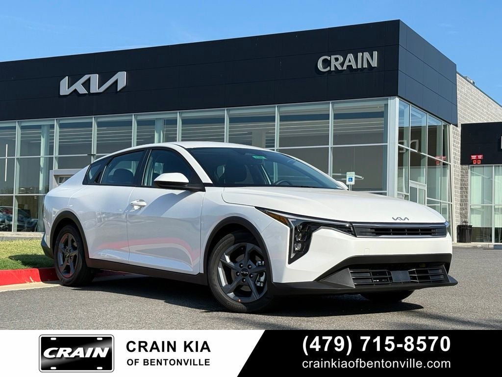 2026 Kia K4 LXS