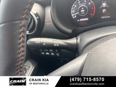 2023 Nissan Kicks SR Premium - CLEAN CARFAX / ONE OWNER