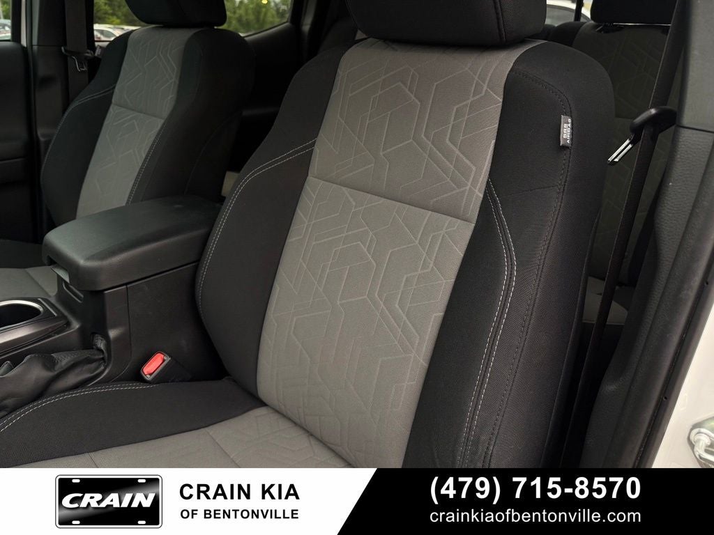 2023 Toyota Tacoma TRD Sport V6 - CLEAN CARFAX