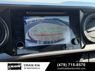 2017 Toyota Tacoma SR V6 - 4WD / LIFTED! / CLEAN CARFAX