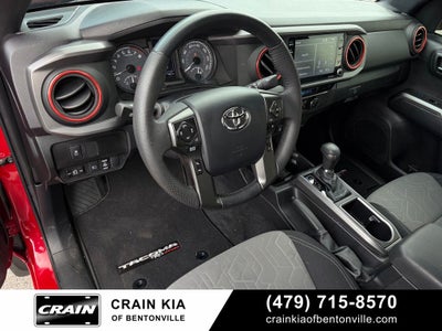 2023 Toyota Tacoma TRD Off-Road V6 - 4WD / CLEAN CARFAX / ONE OWNER