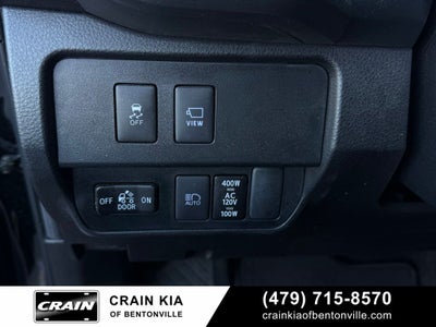 2023 Toyota Tacoma TRD Off-Road V6 - 4WD / SUNROOF / ONE OWNER