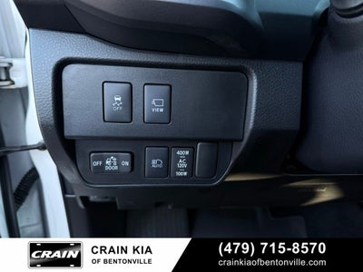 2022 Toyota Tacoma TRD Pro V6 - 4WD / SUNROOF / ONE OWNER