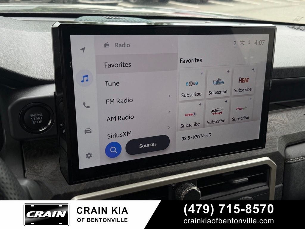 2024 Toyota Tacoma Limited - 4WD / SUNROOF