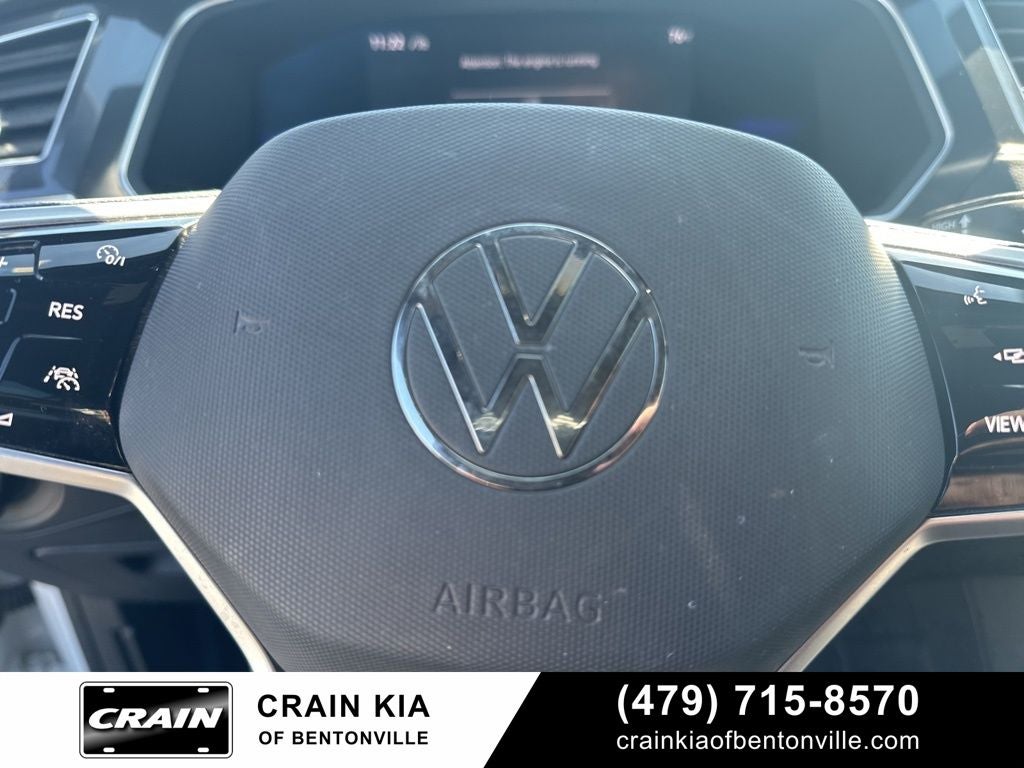 2022 Volkswagen Tiguan 2.0T SE R-Line Black - AWD / SUNROOF / CARFAX ONE OWNER