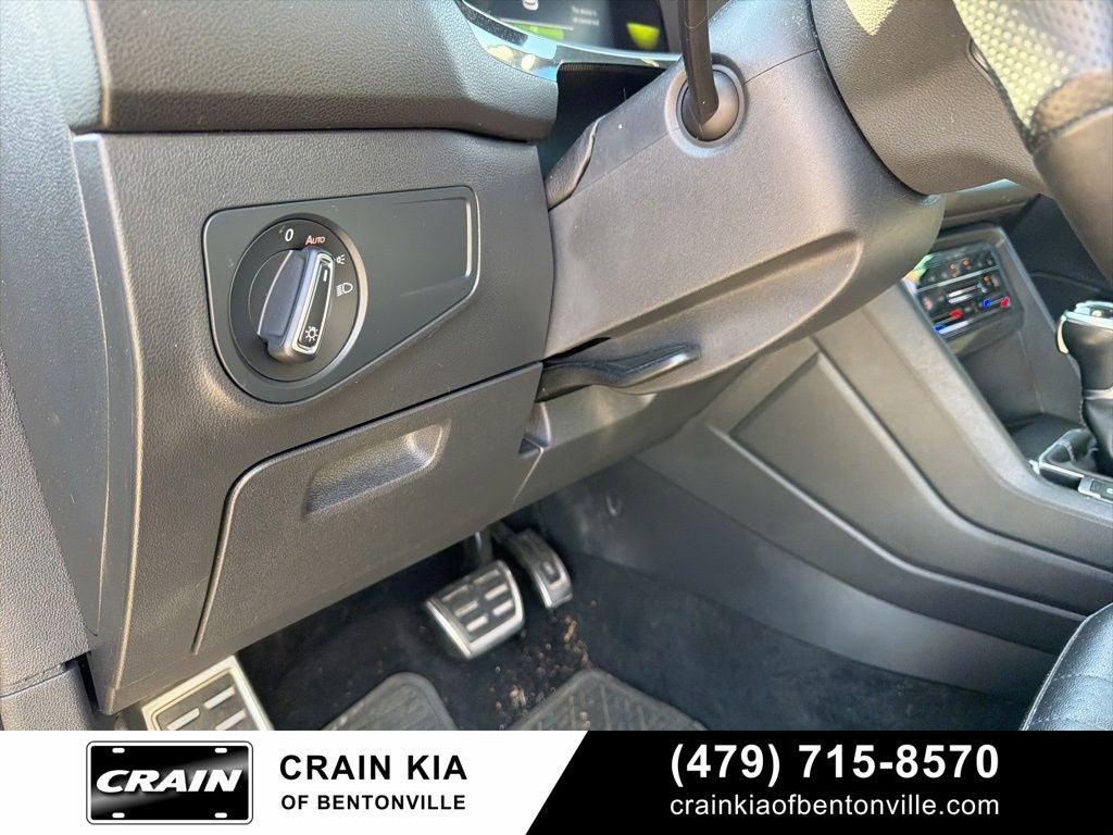 2022 Volkswagen Tiguan 2.0T SE R-Line Black - AWD / PANORAMIC SUNROOF / CLEAN CARFAX