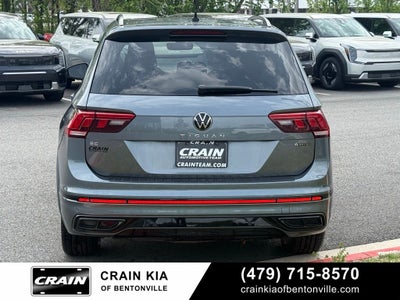 2022 Volkswagen Tiguan 2.0T SE R-Line Black - AWD / PANORAMIC SUNROOF / CLEAN CARFAX