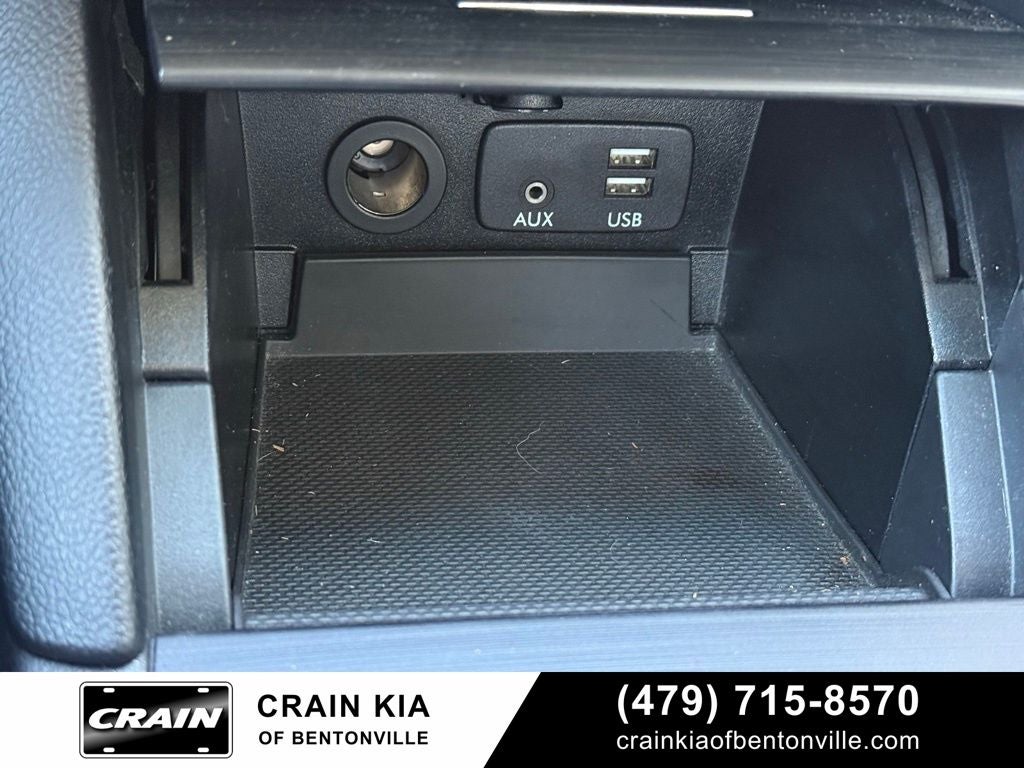 2015 Subaru Legacy 2.5i Limited - SUNROOF