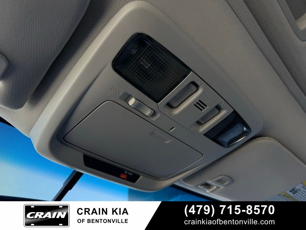 2015 Subaru Legacy 2.5i Limited - SUNROOF