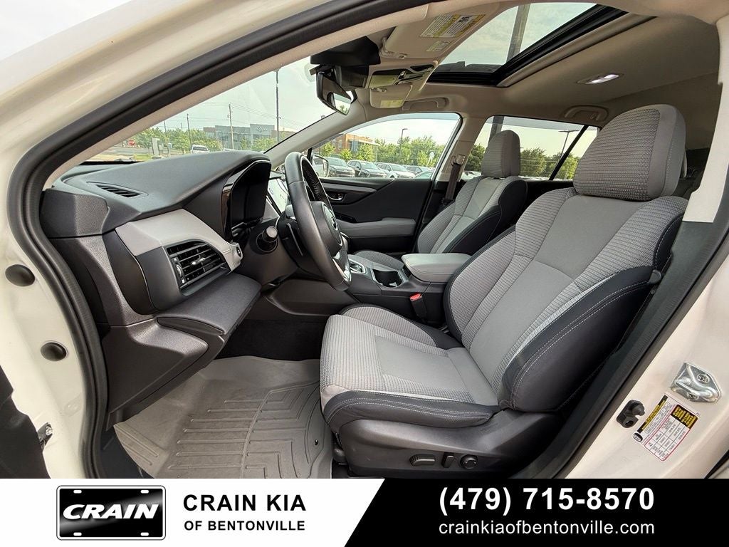 2023 Subaru Outback Premium - AWD / SUNROOF / ONE OWNER