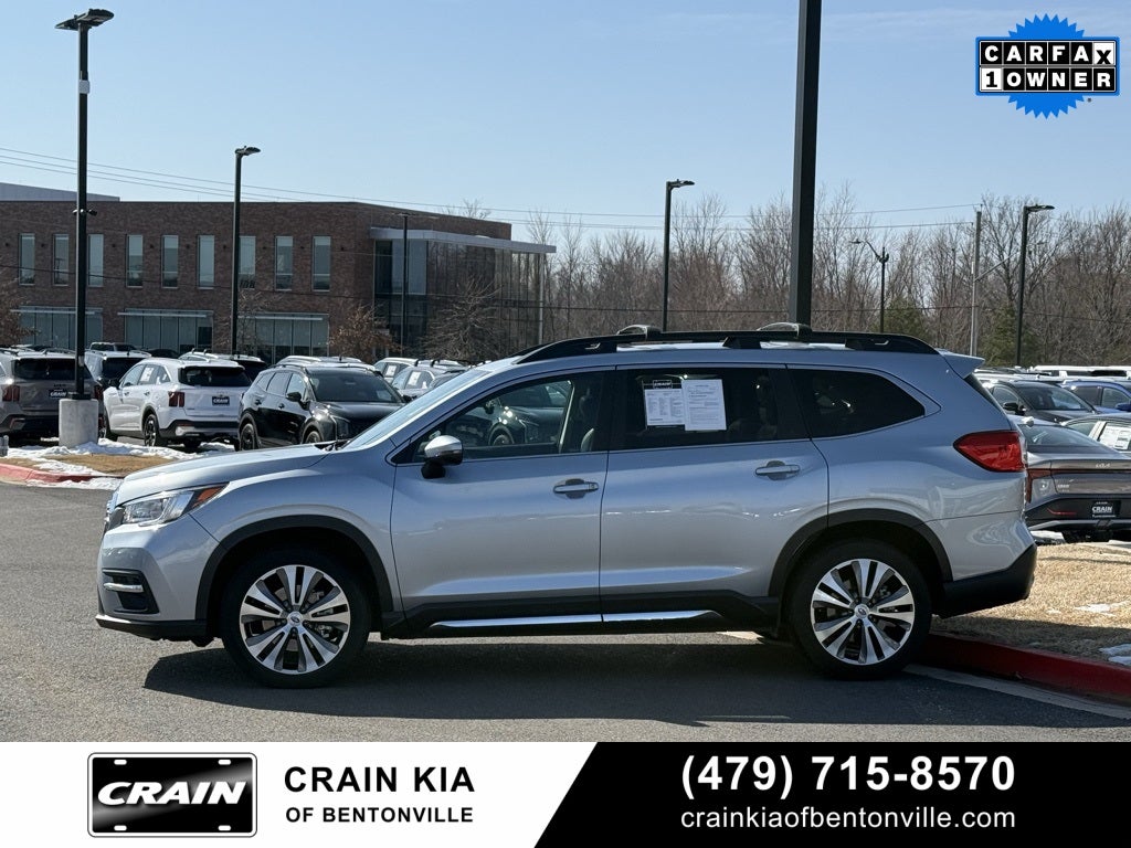 2021 Subaru Ascent Limited - AWD / PANORAMIC SUNROOF / ONE OWNER