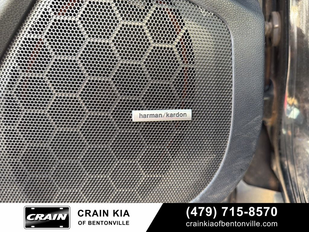 2022 Subaru Ascent Limited - AWD / PANORAMIC SUNROOF / CARFAX ONE OWNER