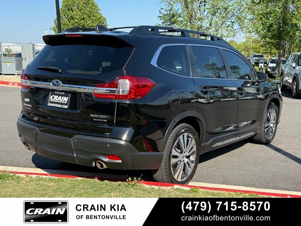 2022 Subaru Ascent Limited - AWD / PANORAMIC SUNROOF / CARFAX ONE OWNER