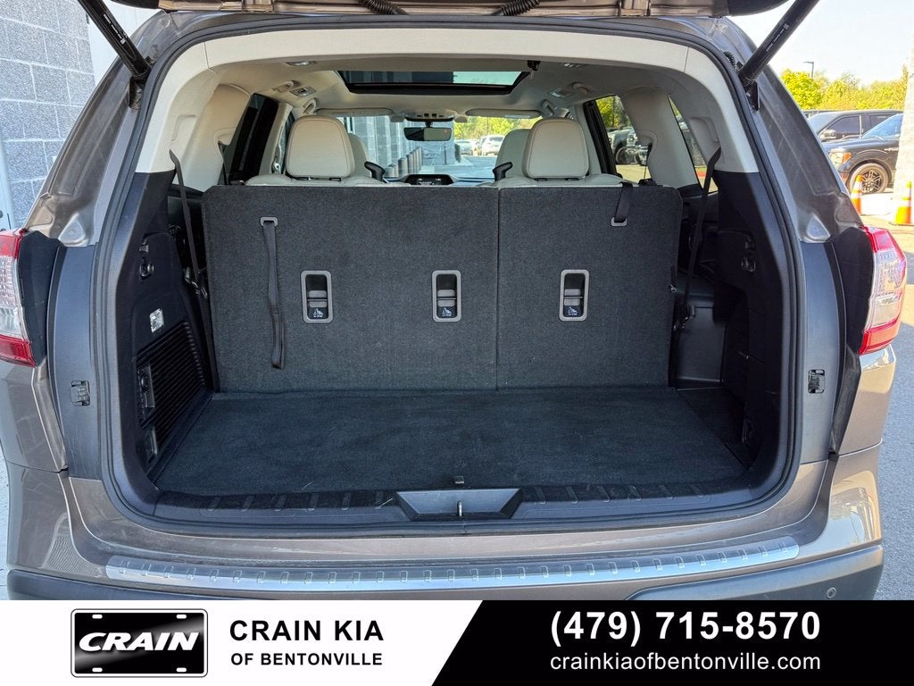 2021 Subaru Ascent Limited - AWD / PANORAMIC SUNROOF / CLEAN CARFAX