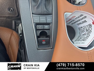 2022 Toyota Avalon Hybrid Limited - SUNROOF / CLEAN CARFAX