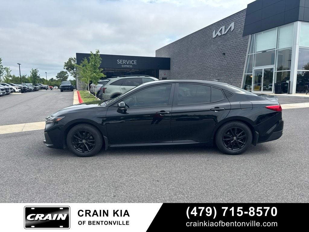 2025 Toyota Camry LE - CLEAN CARFAX / ONE OWNER