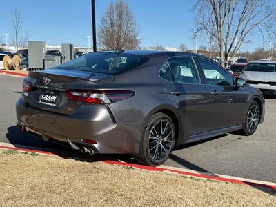 2024 Toyota Camry SE - CLEAN CARFAX / ONE OWNER