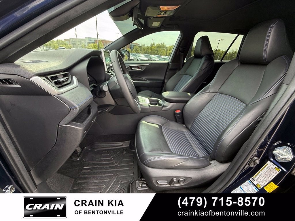 2021 Toyota RAV4 Hybrid XSE - AWD / CLEAN CARFAX / SUNROOF