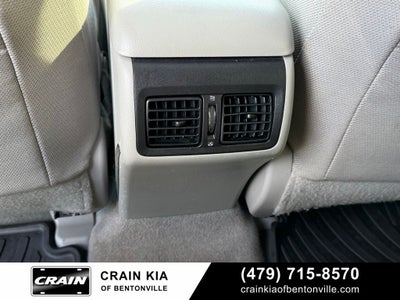 2014 Toyota Camry XLE - SUNROOF