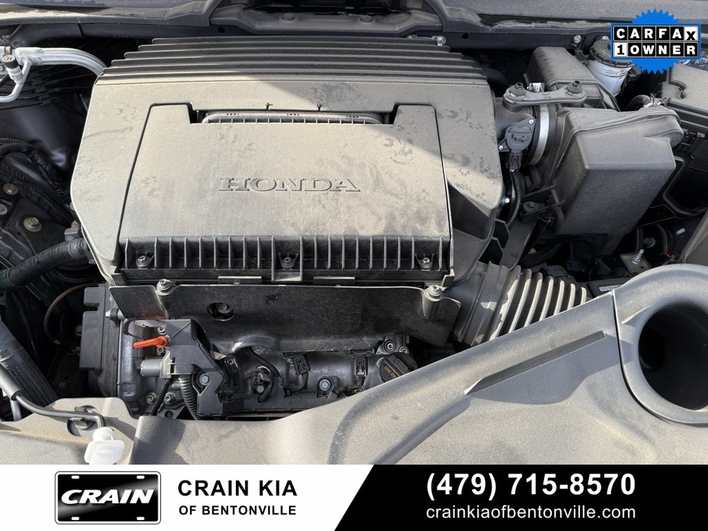 2025 Honda Pilot Touring - PANORAMIC SUNROOF / CLEAN CARFAX / 1 OWNER