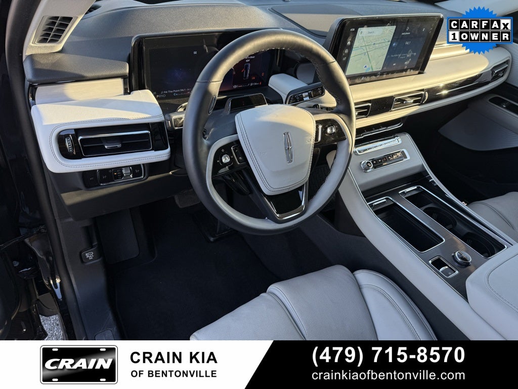 2025 Lincoln Aviator Reserve - AWD / PANORAMIC SUNROOF / ONE OWNER