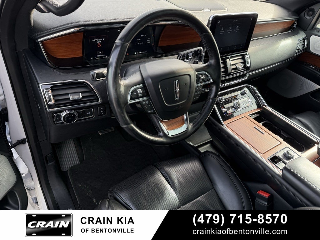 2018 Lincoln Navigator L L Reserve - 4WD / PANORAMIC SUNROOF / CLEAN CARFAX