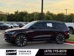2025 Lincoln Nautilus Reserve - AWD / PANORAMIC SUNROOF / CLEAN CARFAX