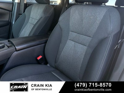 2024 Nissan Rogue SV - AWD / CLEAN CARFAX / ONE OWNER