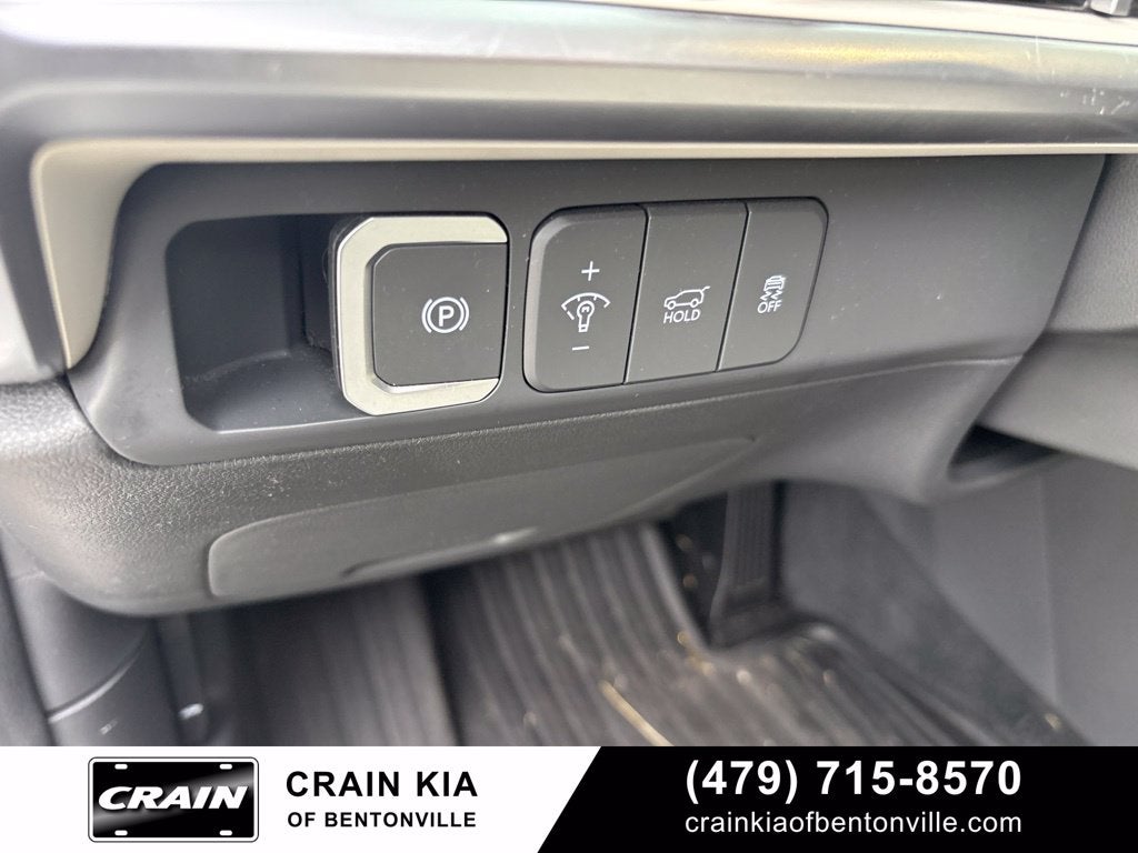 2025 Hyundai Santa Fe SEL - CARFAX ONE OWNER