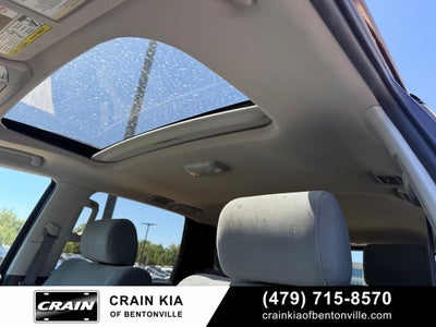 2018 Toyota Sequoia SR5 5.7L V8 - 4WD / SUNROOF