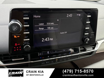 2022 Toyota Sienna LE 8 Passenger - CLEAN CARFAX