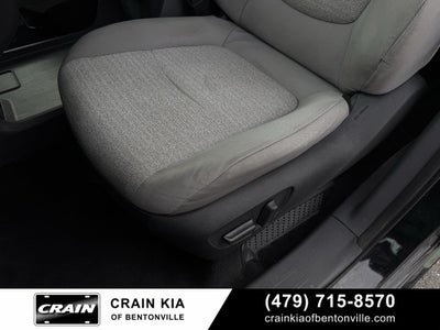 2022 Toyota Sienna LE 8 Passenger - CLEAN CARFAX