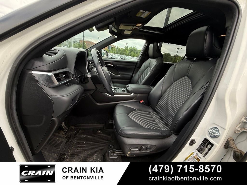 2021 Toyota Highlander XSE - AWD / SUNROOF / ONE OWNER