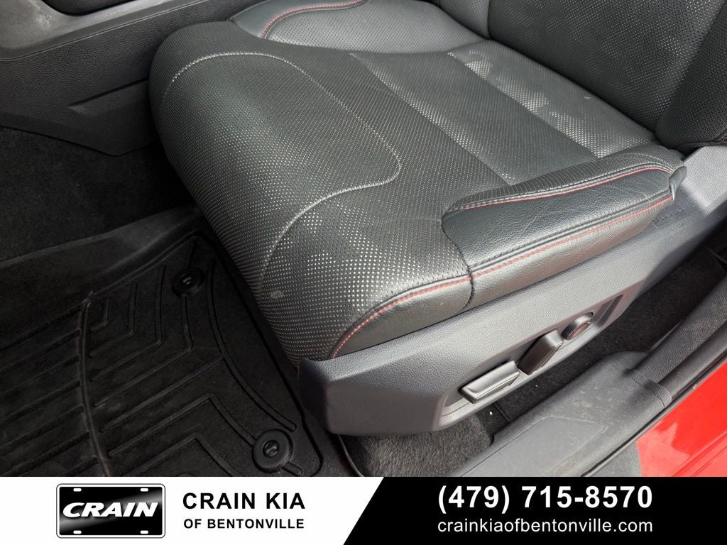 2023 Toyota Tundra Hybrid TRD Pro - 4WD / PANORAMIC SUNROOF / 1-OWNER
