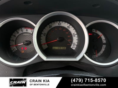 2013 Toyota Tacoma SR5 - 4WD / CARFAX ONE OWNER